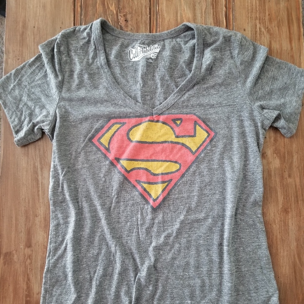Old Navy superman t shirt